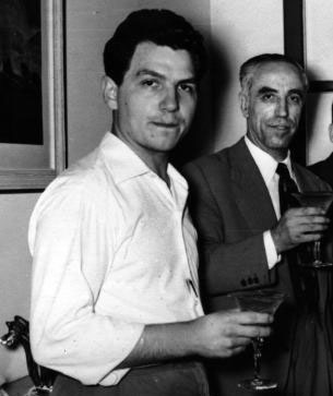 <p>JUAN ELIAS und ISIDRO ELIAS SANTOS (Gründer), bei der Einweihungsfeier des zweiten Bäckereiladens der Familie im Jahr 1952 in Barcelona.</p>
